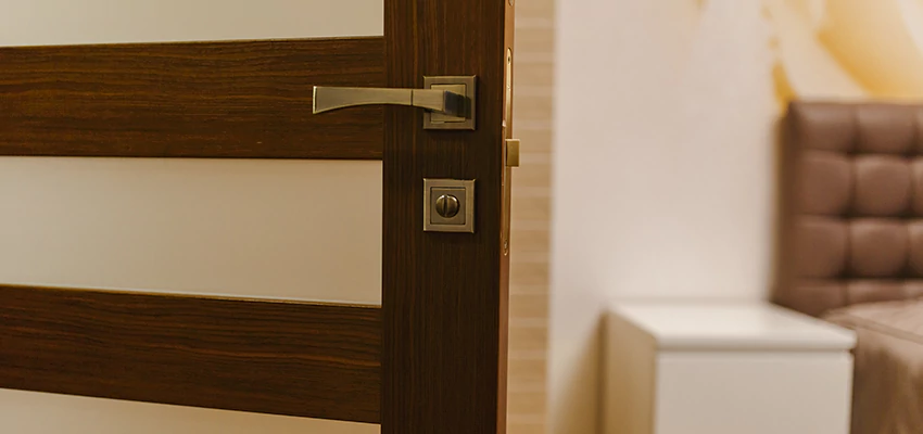 Door Lever Troubleshooting in Oak Hills, CA