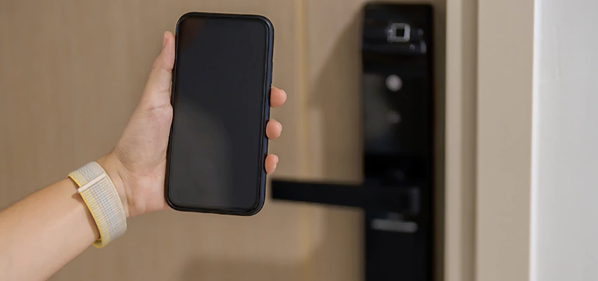 Keypad Wifi Locks Repair And Installation in Oak Hills, CA