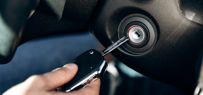 Car Key Replacement Locksmith in Oak Hills, California