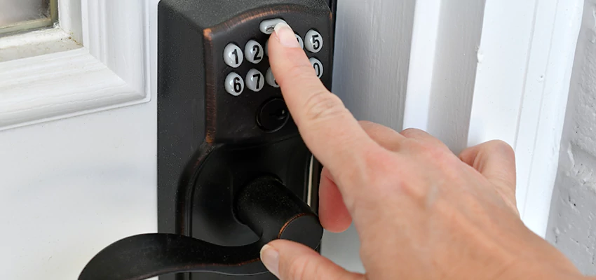 High-security Code Lock Ideas in Oak Hills, California
